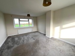 Property Image #5 of 8