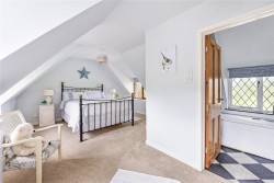 Property Image #17 of 30