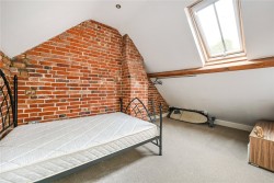 Property Image #15 of 18