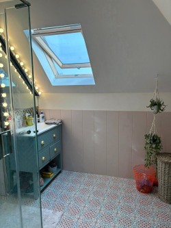 Property Image #8 of 10