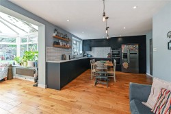 Property Image #3 of 16