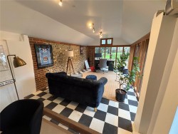 Property Image #18 of 23
