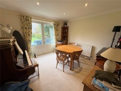 Property Image #4 of 8