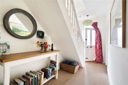 Property Image #8 of 19
