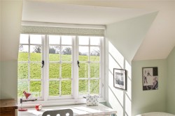 Property Image #13 of 19