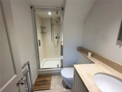 Property Image #8 of 10