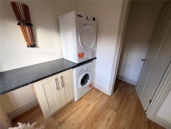 Property Image #5 of 10