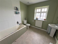 Property Image #9 of 11