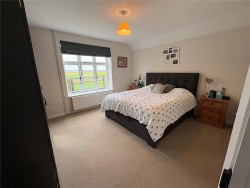 Property Image #6 of 11