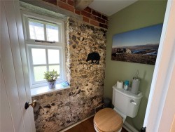 Property Image #10 of 11