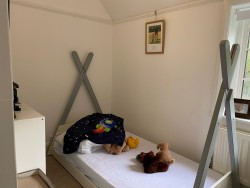 Property Image #8 of 13