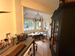 Property Image #4 of 13