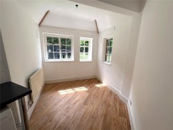 Property Image #5 of 12