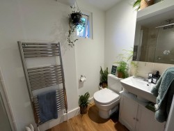 Property Image #8 of 10