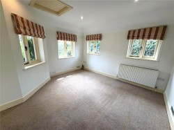 Property Image #5 of 13