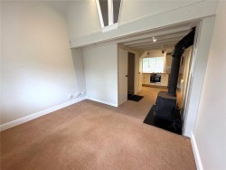 Property Image #2 of 8
