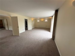 Property Image #5 of 14