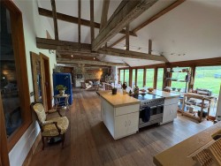 Property Image #3 of 11