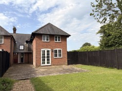 Property Image #11 of 14