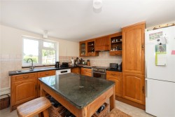 Property Image #5 of 18