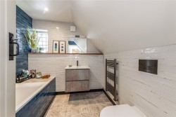 Property Image #12 of 24
