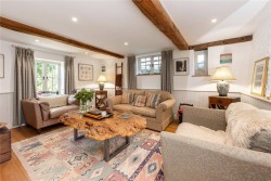 Property Image #8 of 24