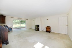 Property Image #3 of 18
