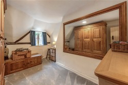 Property Image #13 of 17