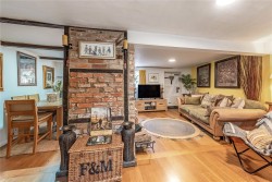 Property Image #5 of 17