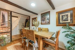 Property Image #6 of 17