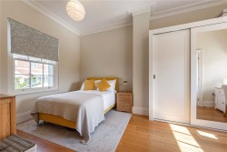 Property Image #11 of 18