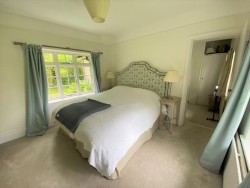 Property Image #4 of 11