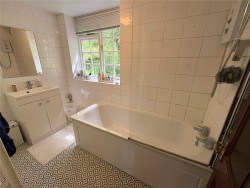 Property Image #6 of 11