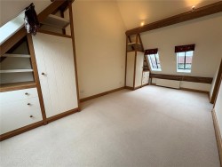 Property Image #5 of 10