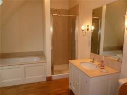 Property Image #6 of 10