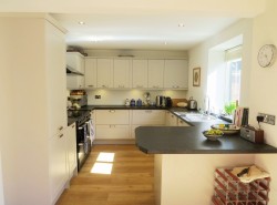 Property Image #2 of 9