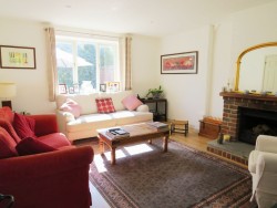 Property Image #5 of 9