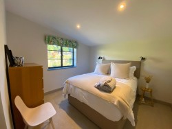 Property Image #7 of 12