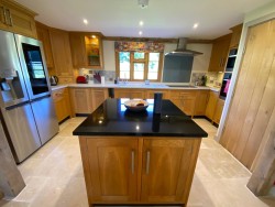 Property Image #5 of 12