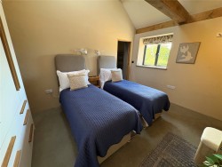 Property Image #7 of 9