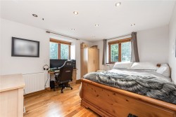 Property Image #14 of 22